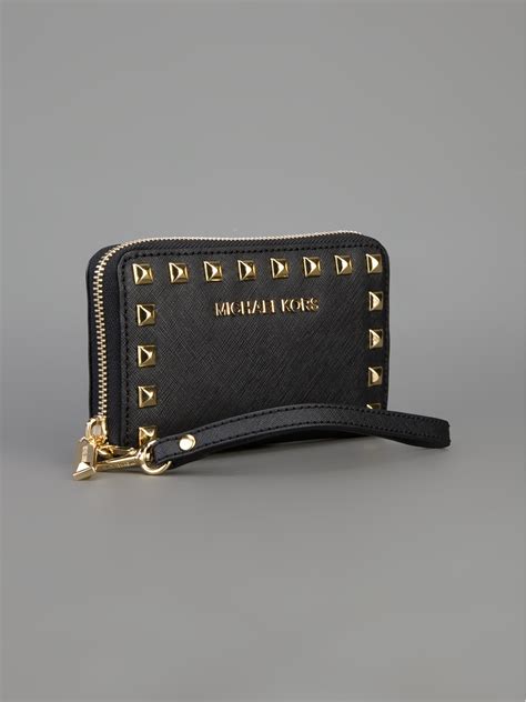 michael michael kors large wristlet|Michael Kors wristlet wallet black.